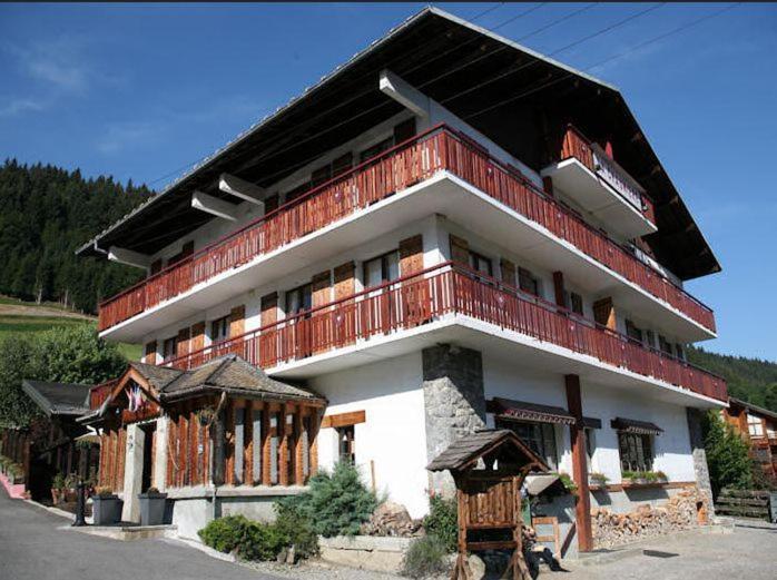 La Chaumiere