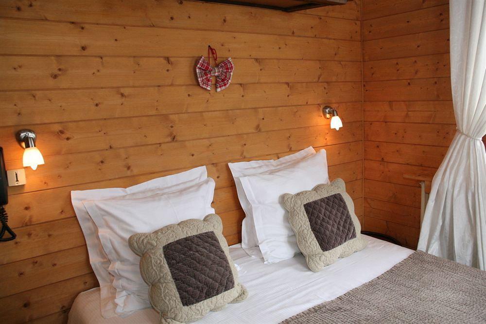 La Chaumiere Hotel 3*